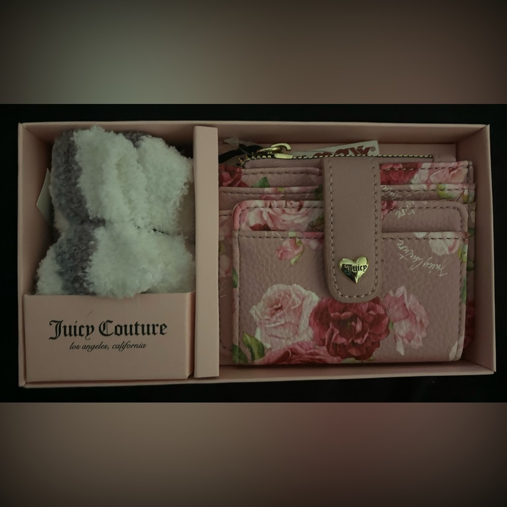 Brand new juicy couture gift set with socks and credit card wallet